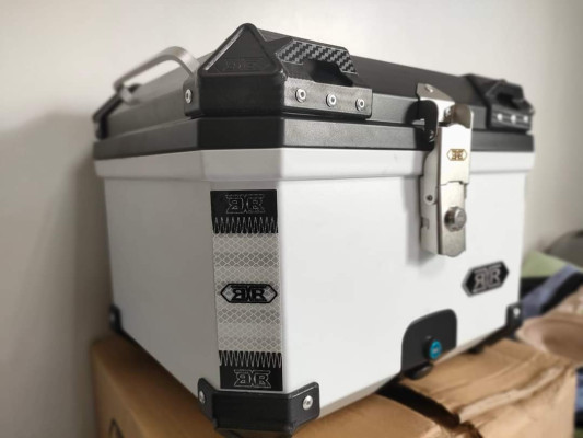 Cheapest hard plastic 45L photo 3
