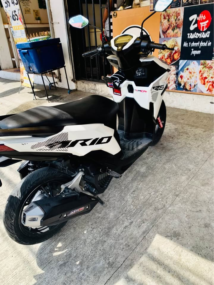2023 Honda click 125 v3 white photo 5