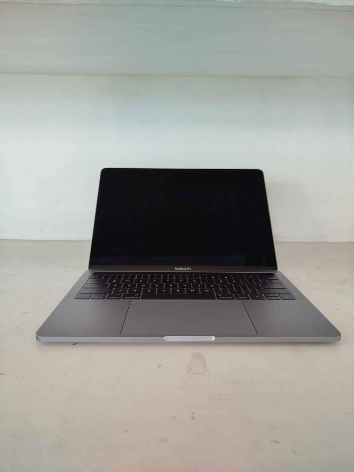 Laptop Apple MacBook Pro 14,2 A1706 photo 4