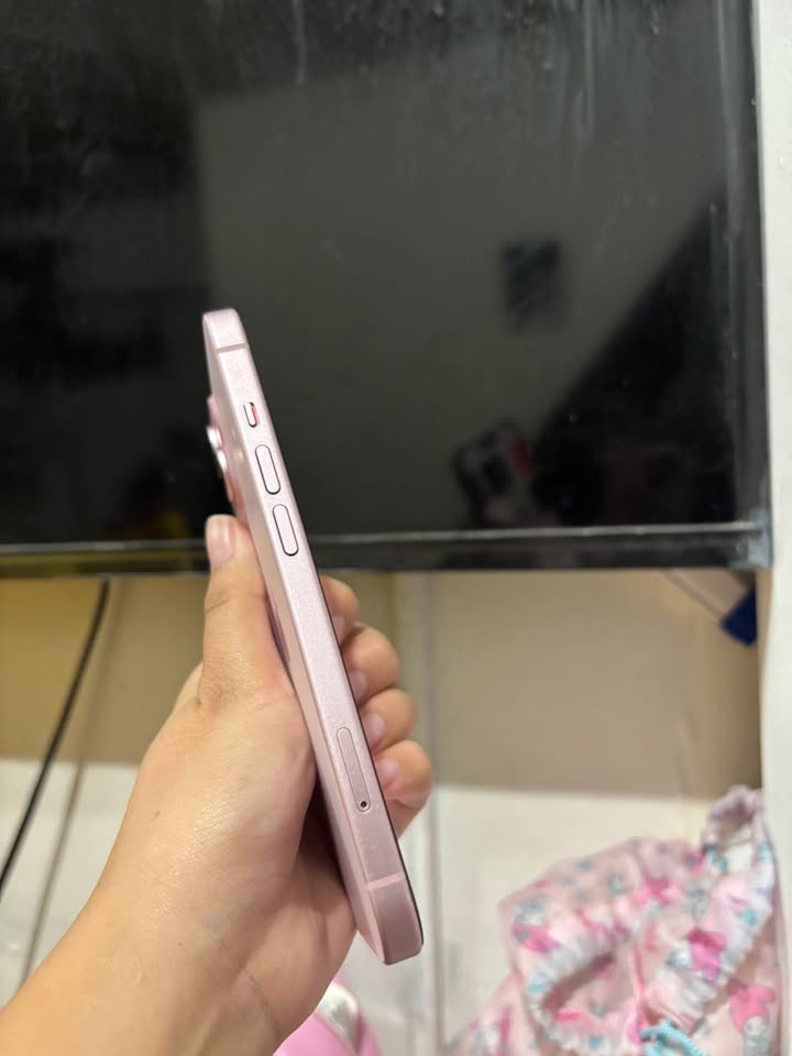 Iphone 15 (128 gb) photo 4