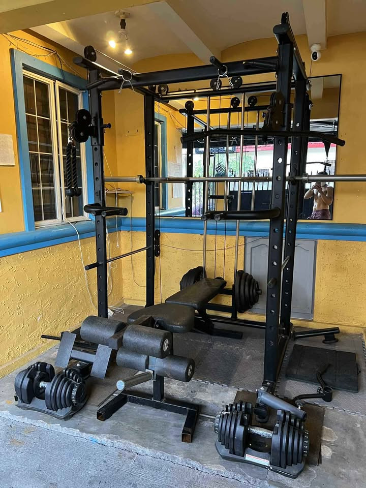 GYM EQUIPMENT (ALL IN) photo 2