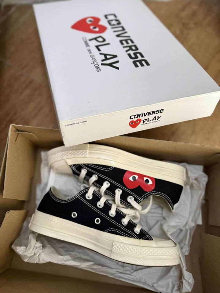 Original Converse CDG low photo 5