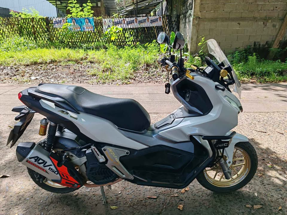 2022 Honda adv 150 photo 3