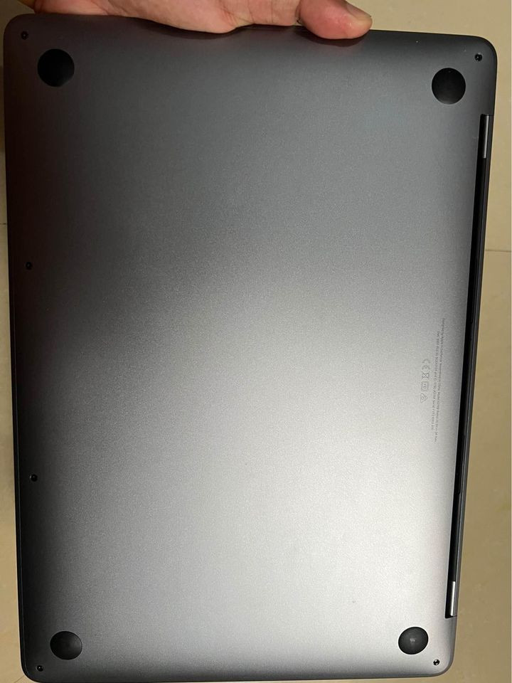 Macbook Pro 13’ 2019 Touchbar Quad-Core i5 8/256 Japan Spec photo 5