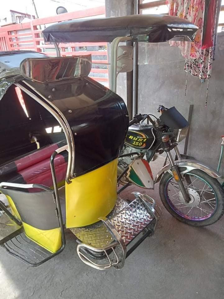 Tricycle for sale photo 2