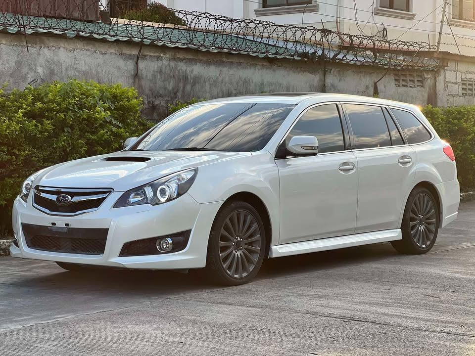 2010 Subaru legacy gt 2.5 turbo diesel wagon photo 2