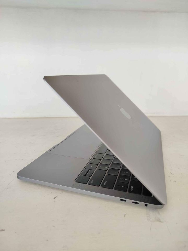 Laptop Apple MacBook Pro 14,2 A1706 photo 3