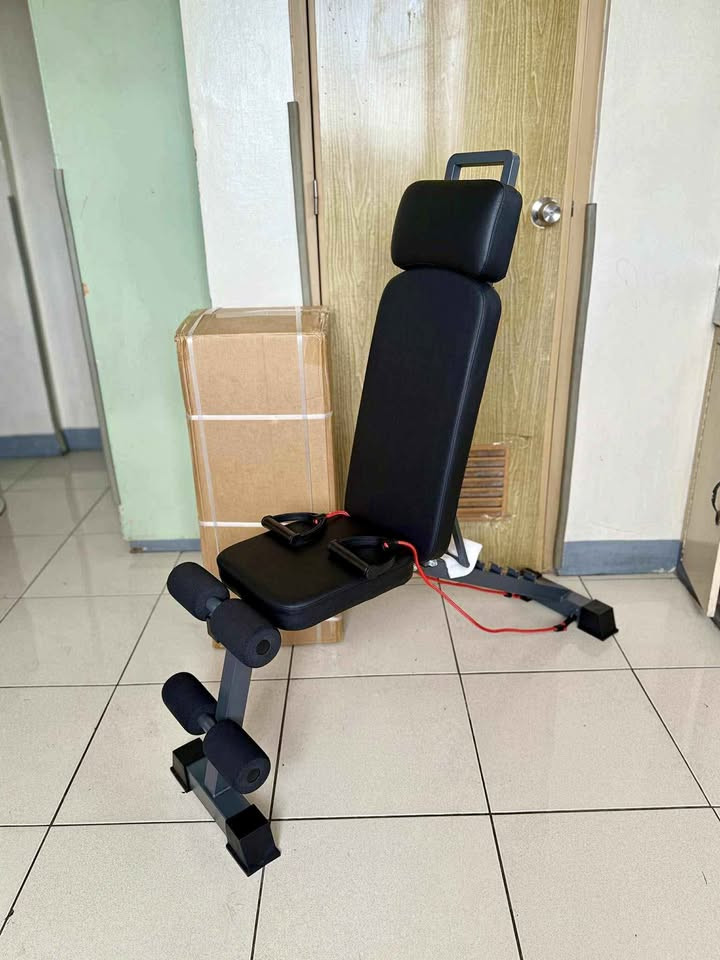Heavy Duty Bench Press Foldable & Adjustable photo 2