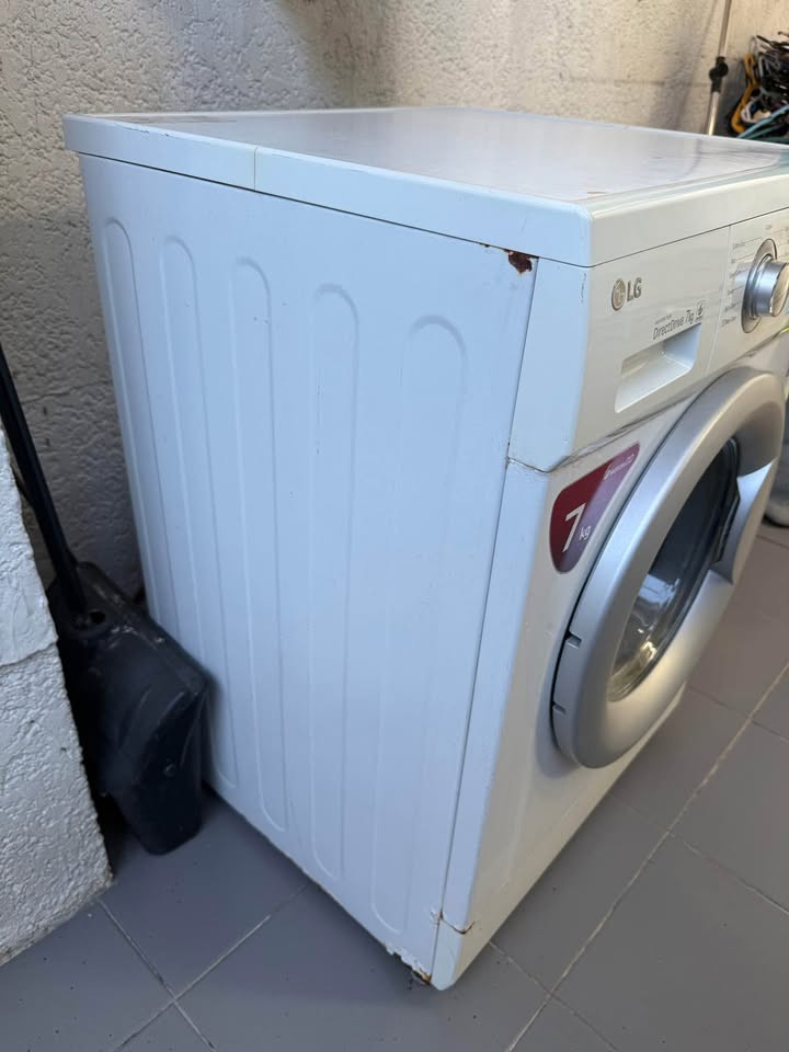 LG washing Machine front load inverter photo 2