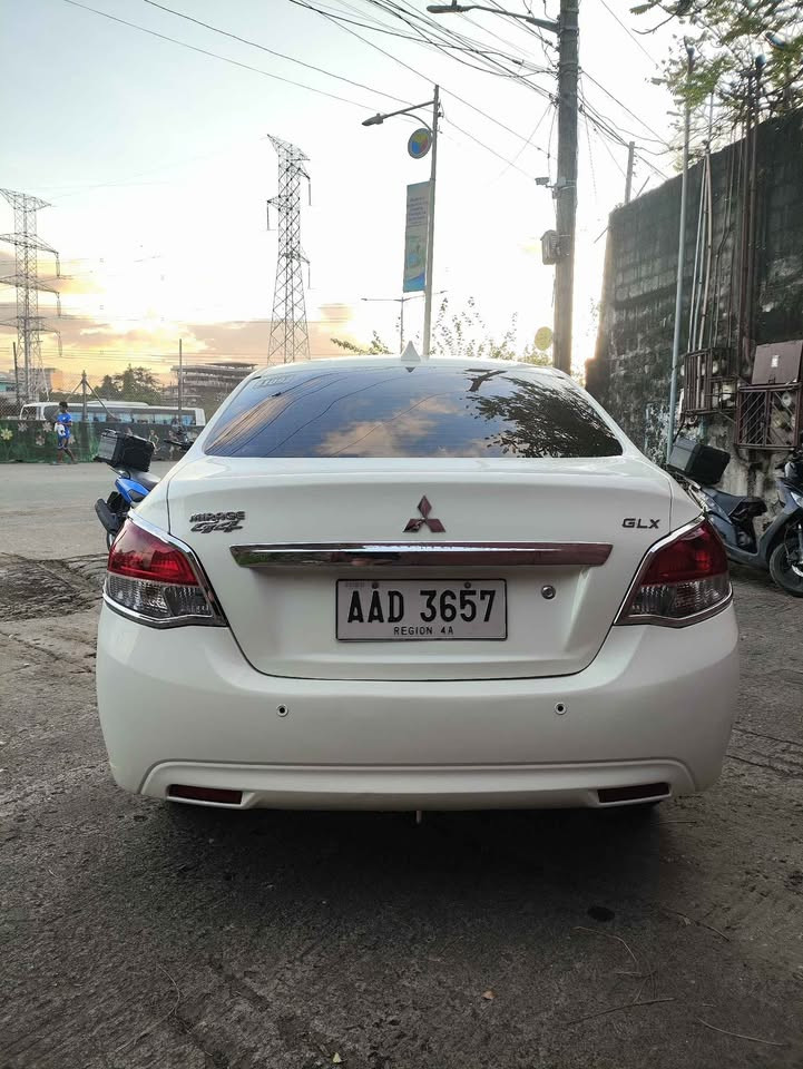 2014 Mitsubishi mirage g4 glx automatic photo 4
