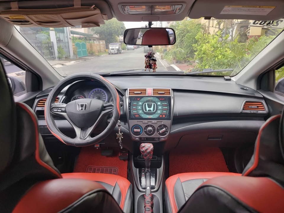 2012 Honda city photo 5