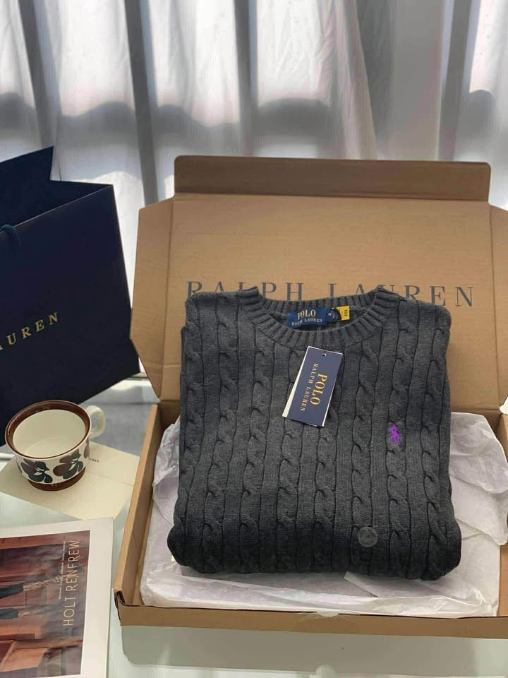 Ralph Lauren Sweater photo 3