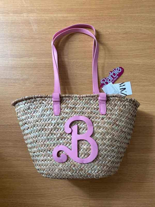 Zara x Barbie The Movie Raffia Bag photo 4