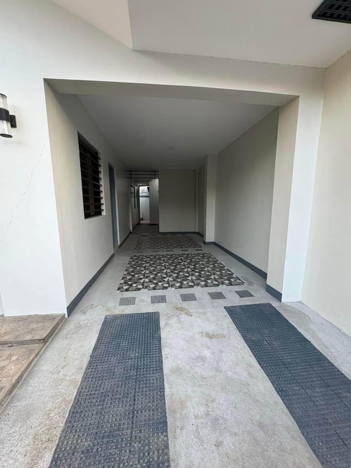 House and Lot for Sale photo 2