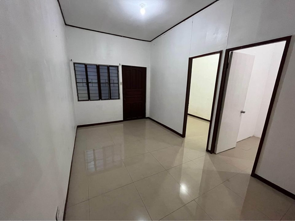 RUSH SALE HOUSE & LOT - Tierra Hermosa 2 photo 4