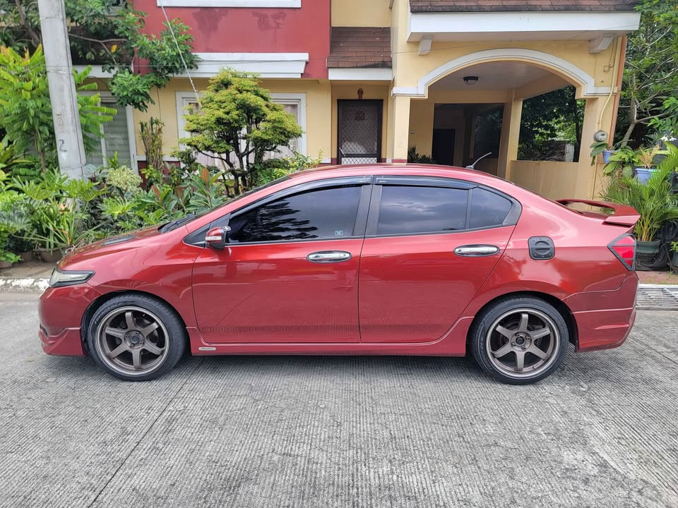 2012 Honda city photo 3