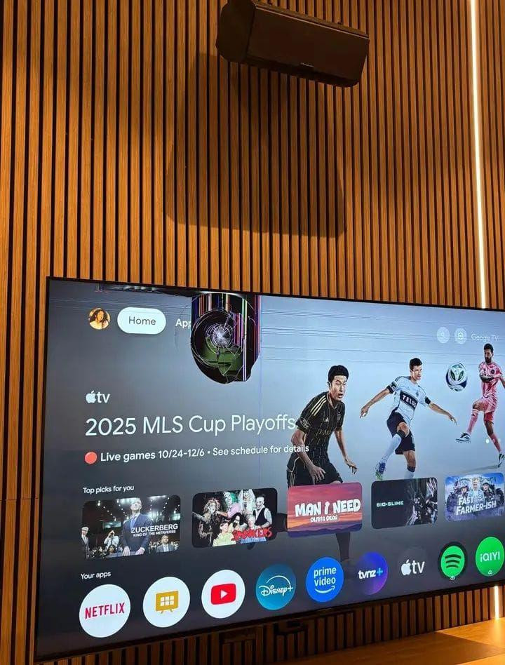 Samsung smart TV photo 3