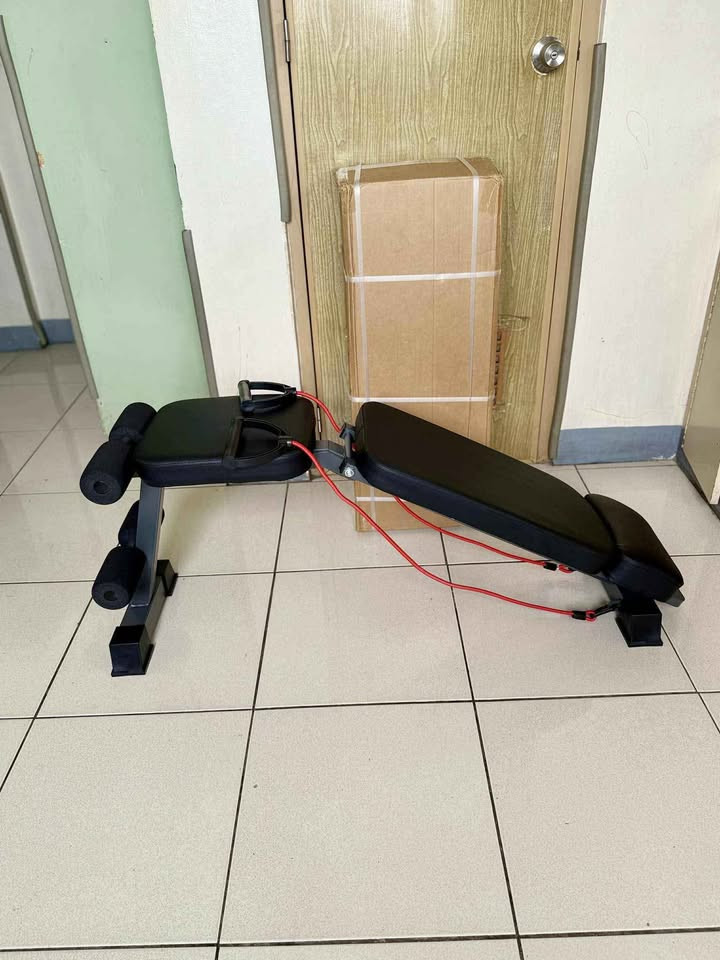 Heavy Duty Bench Press Foldable & Adjustable photo 3
