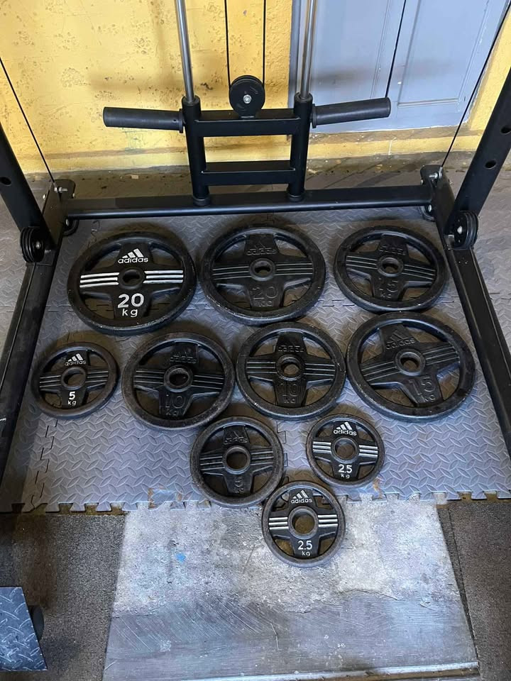 GYM EQUIPMENT (ALL IN) photo 4