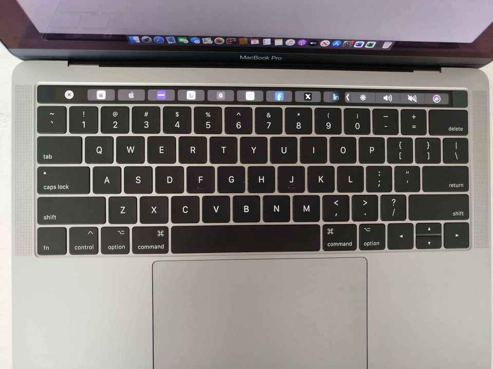Laptop Apple MacBook Pro 14,2 A1706 photo 5