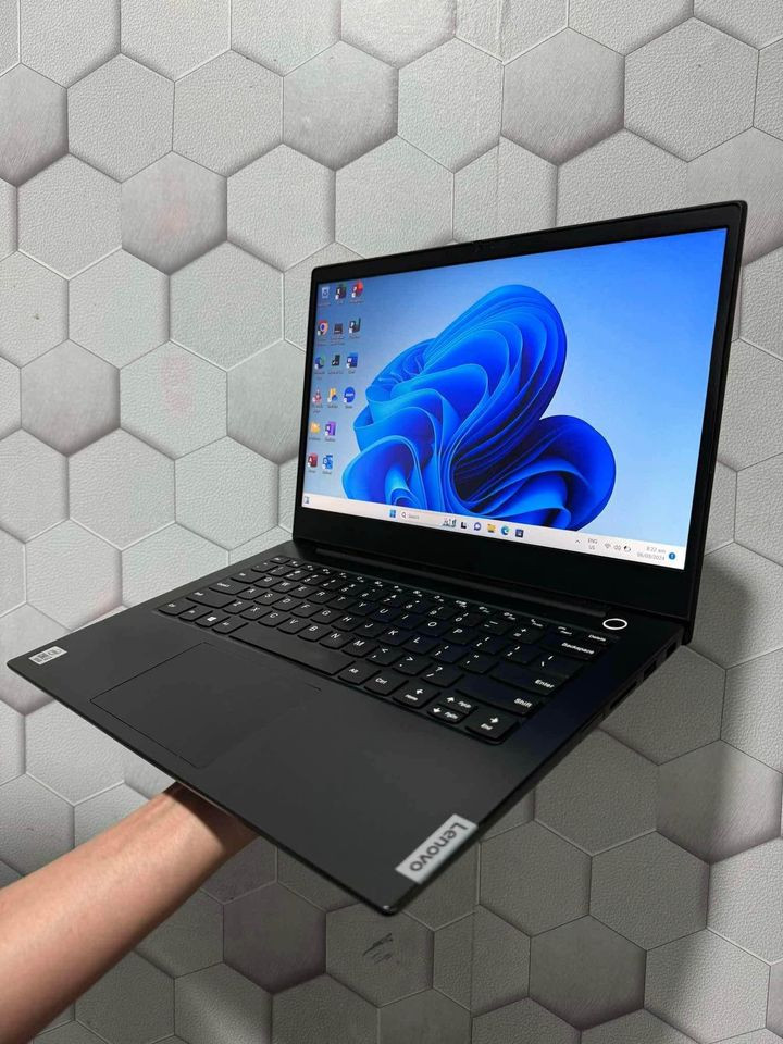 Lenovo i7 10thGen photo 2