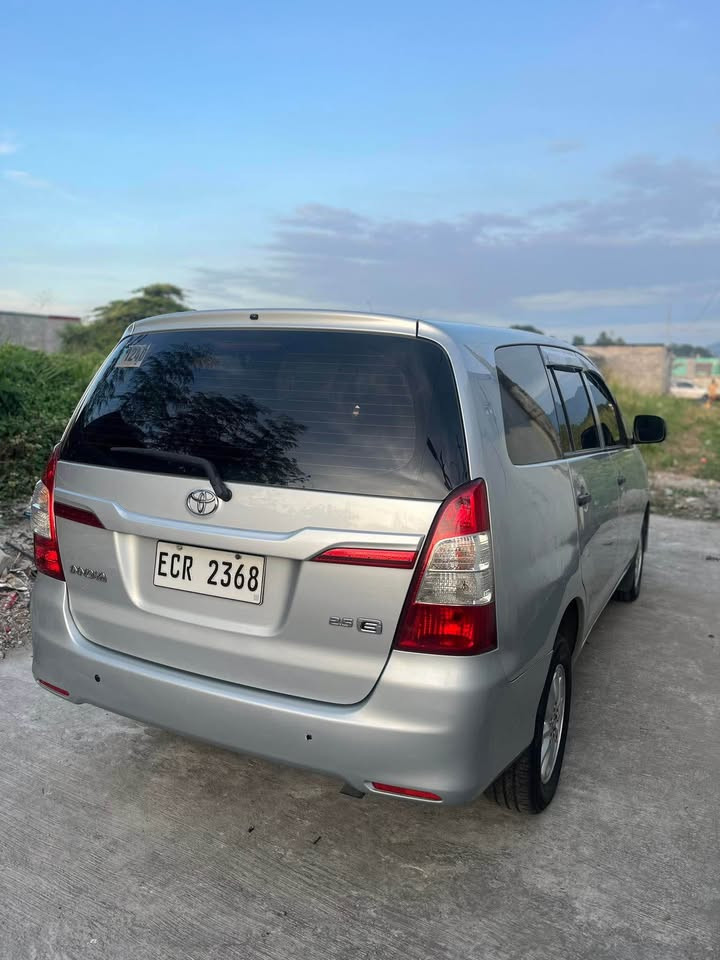 2016 Toyota innova photo 3